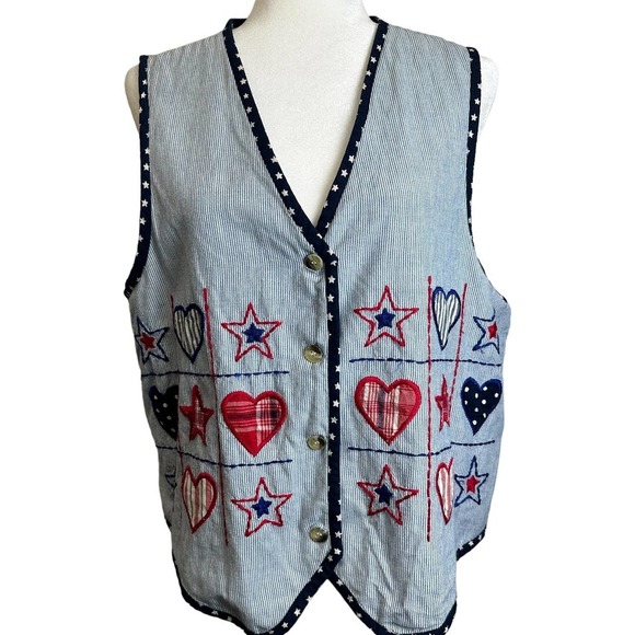 Casey & Max Vest Women’s sz. Large Patriotic Stars Red‎ Blue White Stripes - Picture 1 of 7